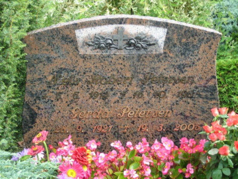 Gerda Petersen..jpg